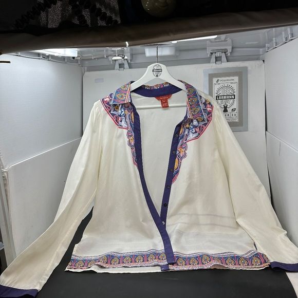 SUNDANCE SILK TOP LONG SLEEVE - Picture 2 of 16